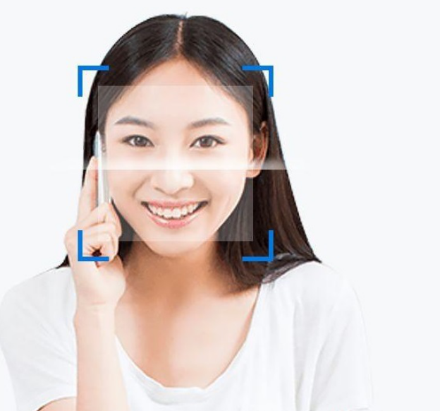 人脸识别摄像机这一发明迅速提高了与人工智能相关的监控技术