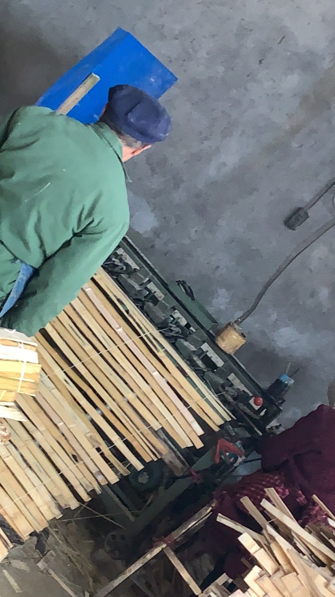 竹帘自动化编织设备