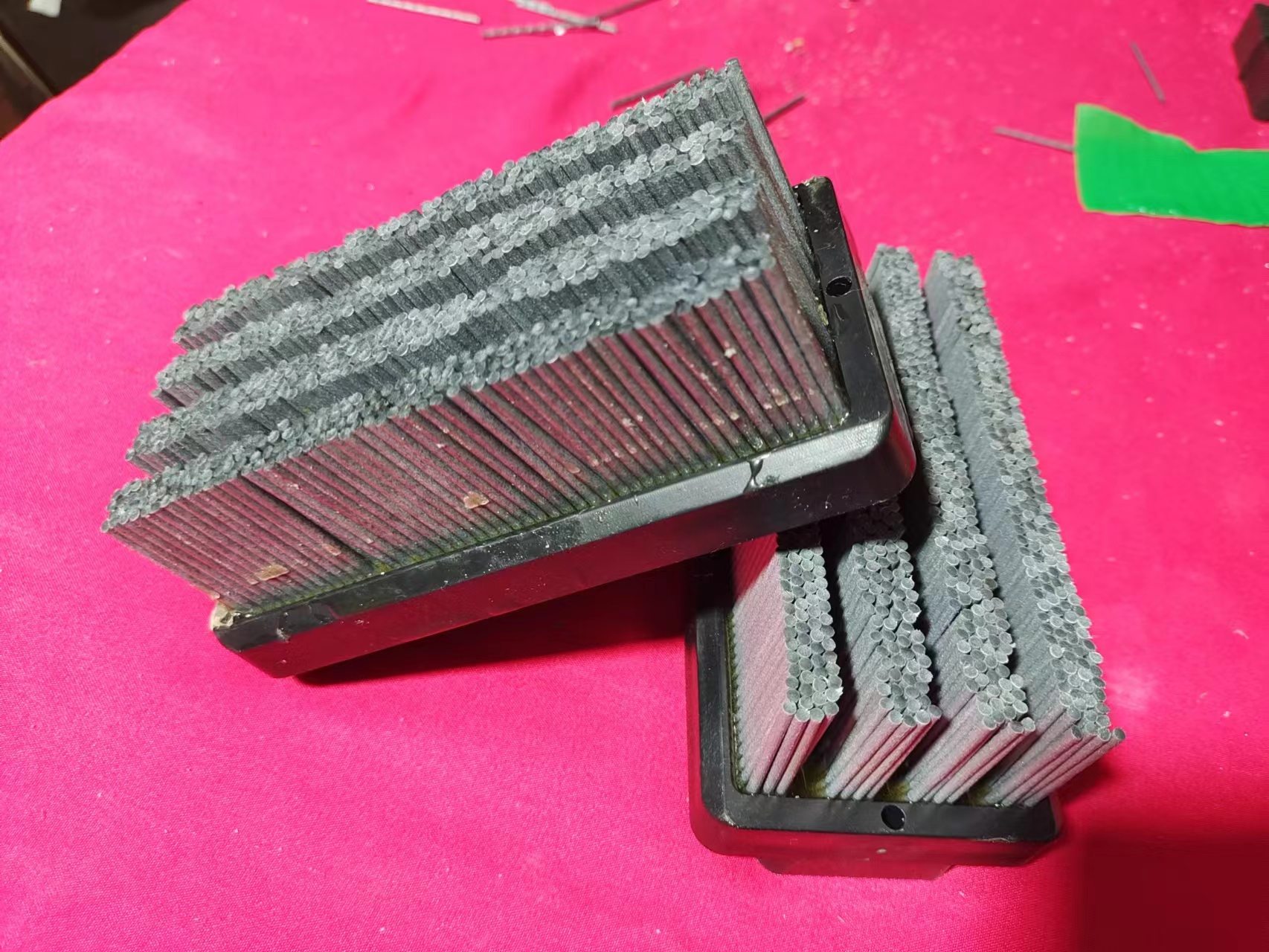 刷子自动组装设备