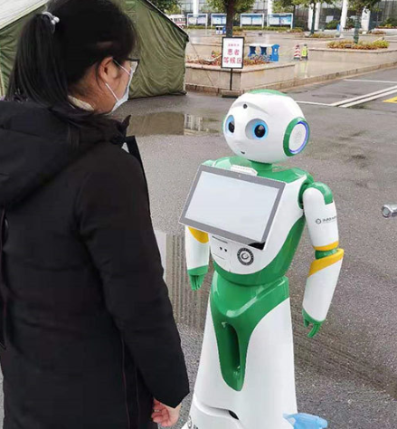 采用体温智能检测机器人有哪些优势