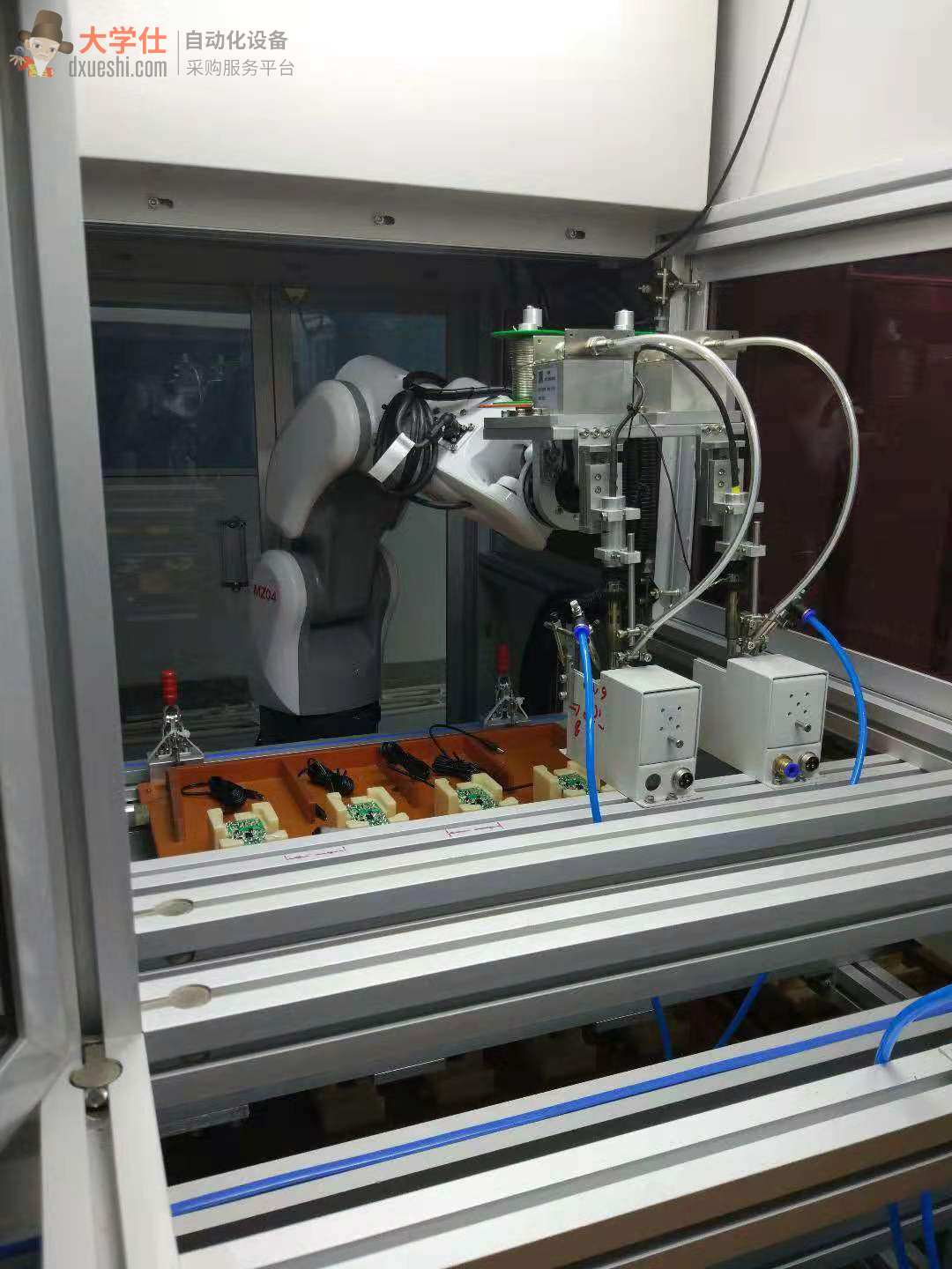 机器人自动焊锡机