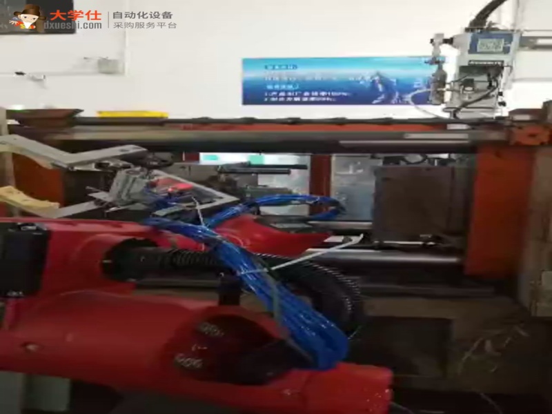 上下料、注塑、压铸、装配、涂胶、打磨、检测一体自动化机器人