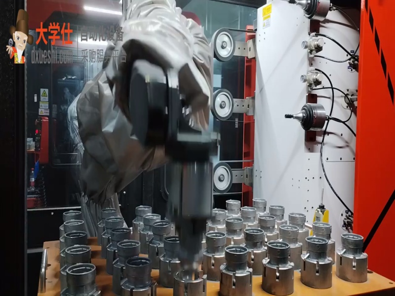 磨致电动工具铝压铸外壳打磨去毛刺机器人工作站
